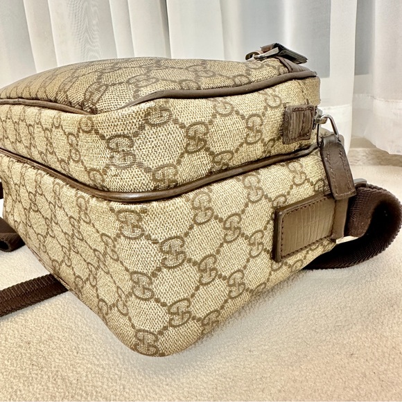 GUCCI Supreme Web Sherry Line Shoulder Crossbody Bag Purse GG PVC Leather - Picture 10 of 15